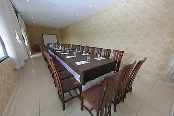 Ayu Guna Inn Pecatu  3*, Pecatu (Bali)